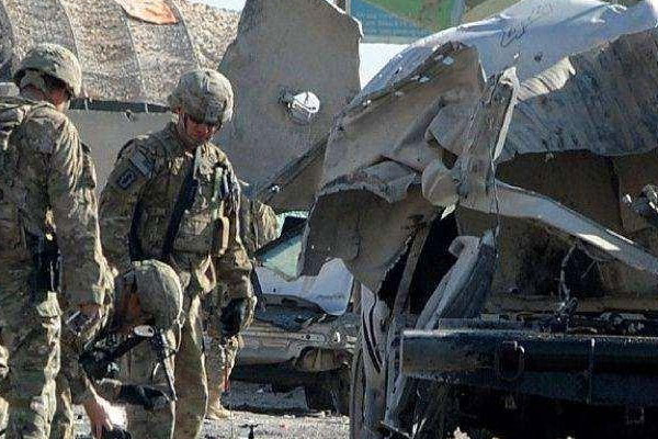 美军基地再遭袭击，2000万美国家庭拖欠电费