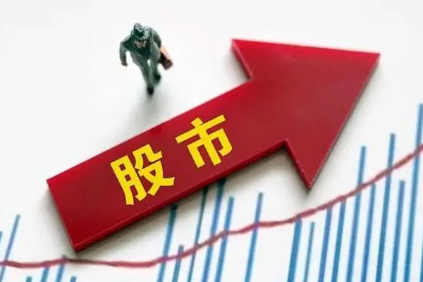 沪指涨超1%重返3000点，创业板指大涨超3%