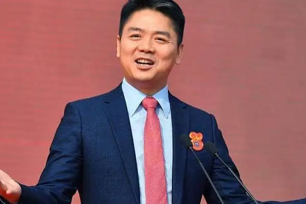春节结束刘强东回国，对中国经济发展充满信心