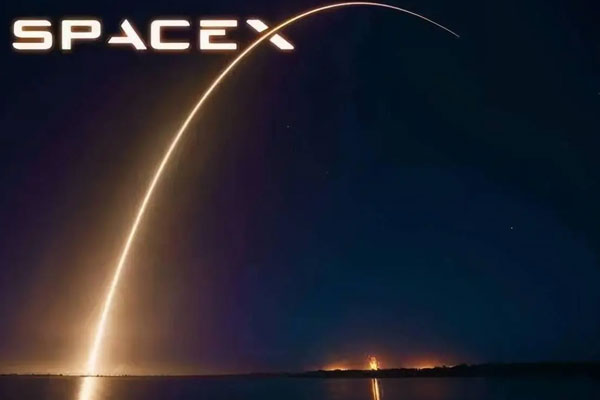 SpaceX公司出售内部股份，上市估值提高到1500亿美元