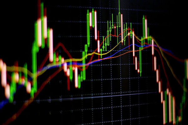 沪深300价值ETF盘中小幅调整，换手率达4.93%