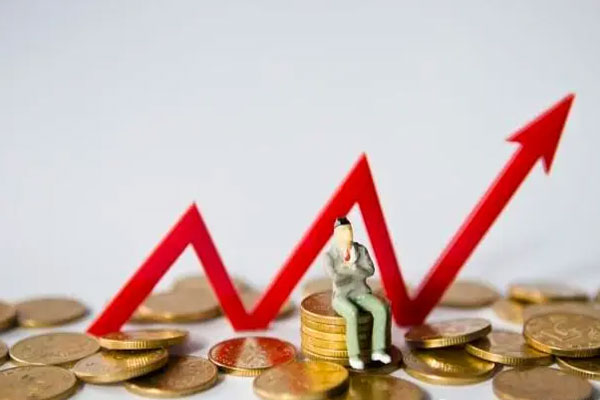 沪指高开0.35%报3103.78点，深证成指高开0.55%报10376.86点