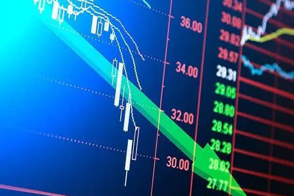三大指数盘中均创出年内新低，北向资金实际净卖出11.65亿元