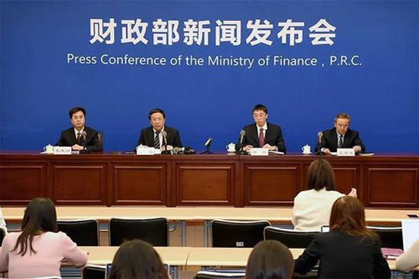 全国国有企业营业总收入逐渐增长，疫情防控取得的阶段性成效