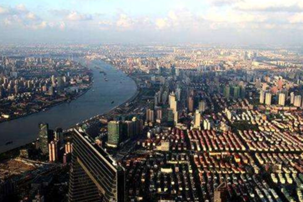 2020年多家公司房地产公司业绩大额亏损，营业利润大幅减少