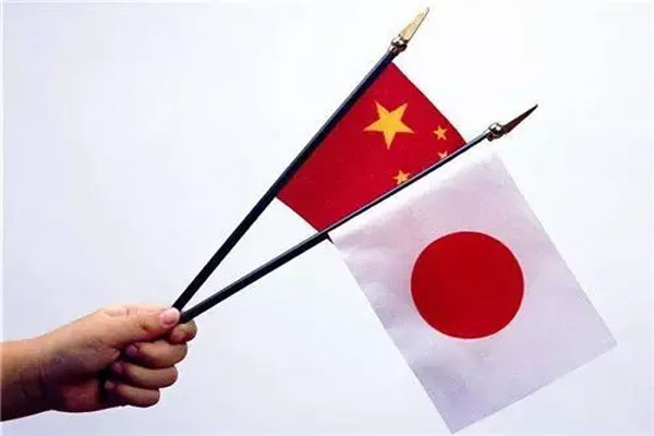 恒大集团破产危机的新闻增多，“中国崩溃论”在日本国内甚嚣尘上