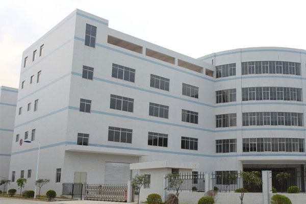锂电池板块走势十分强劲，盐湖提锂涨幅冲上板块第一