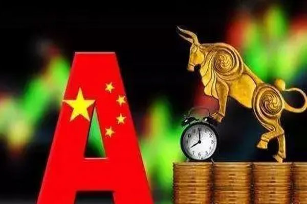A股三大指数走弱集体收跌，创业板指跌2.27%