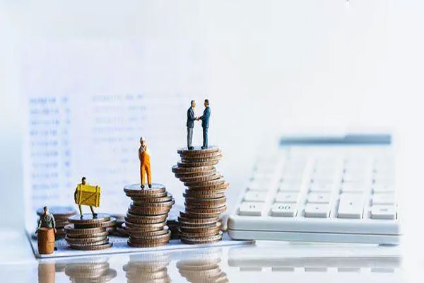 券结基金整体规模扩张，公募管理人开始试水券结模式