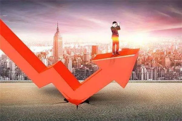 A股三大指数集体低开，创业板指低开0.59%